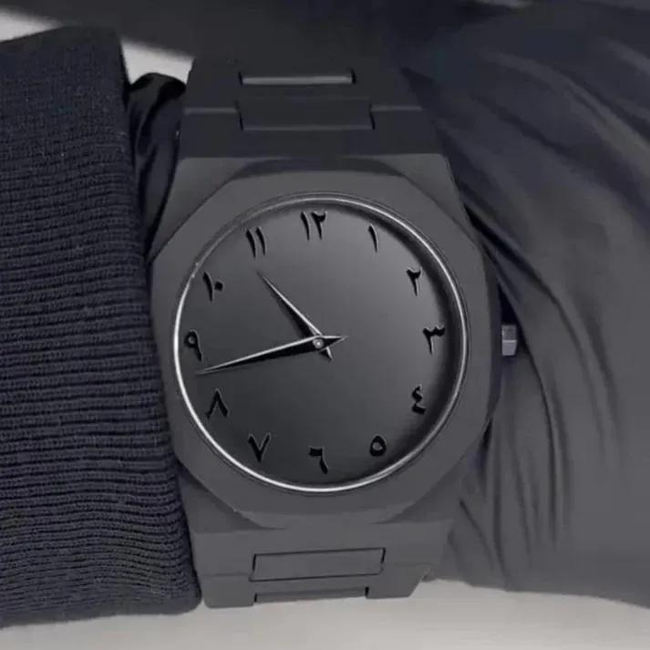 Men’s Black Carbon Fiber Analogue Watch | Stylish 12-Hour Display Luxury Wrist Watch